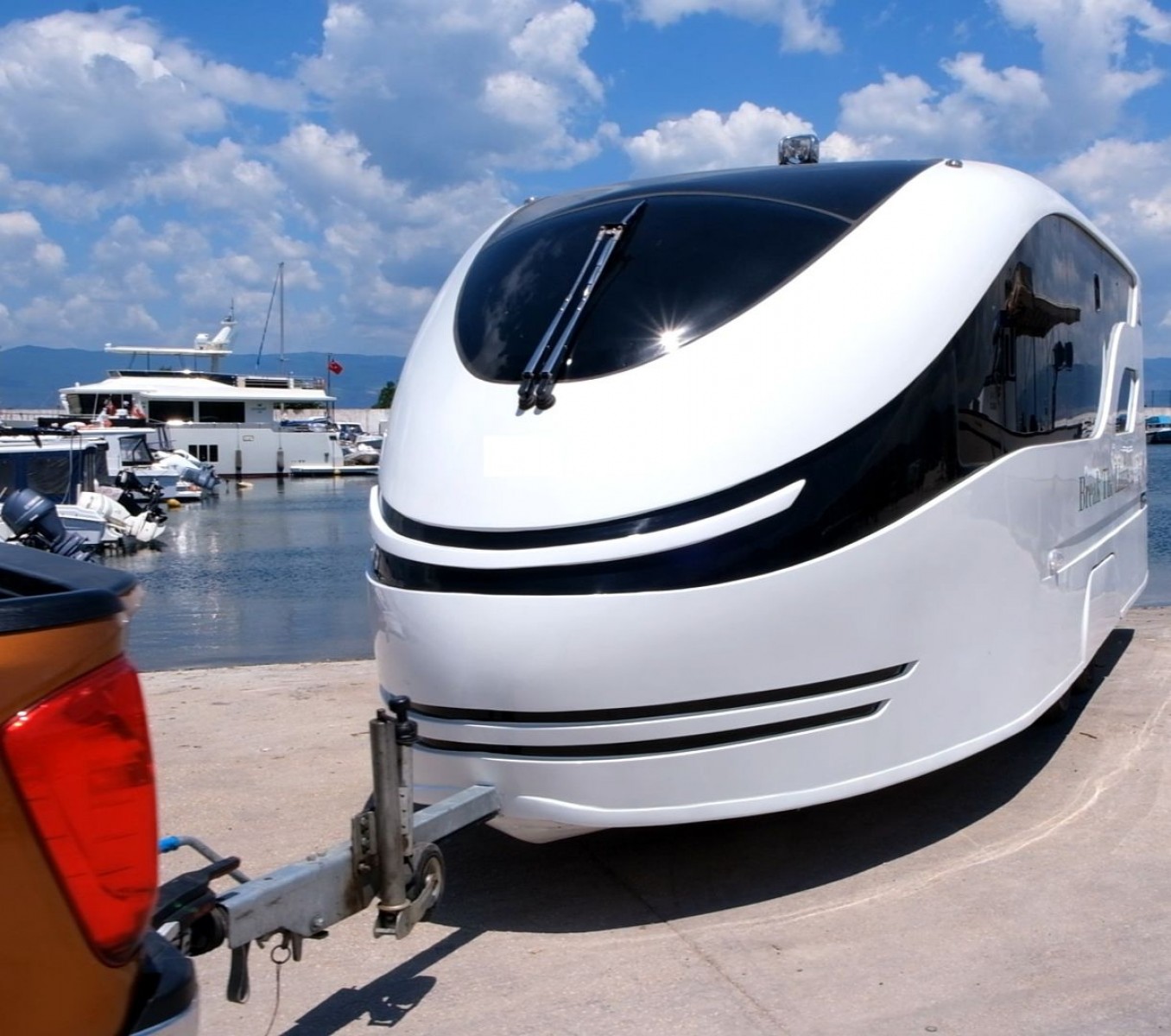MT Yüzen Ev 2