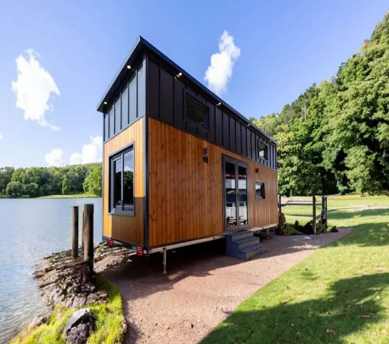 Muttiny Sun Tiny House