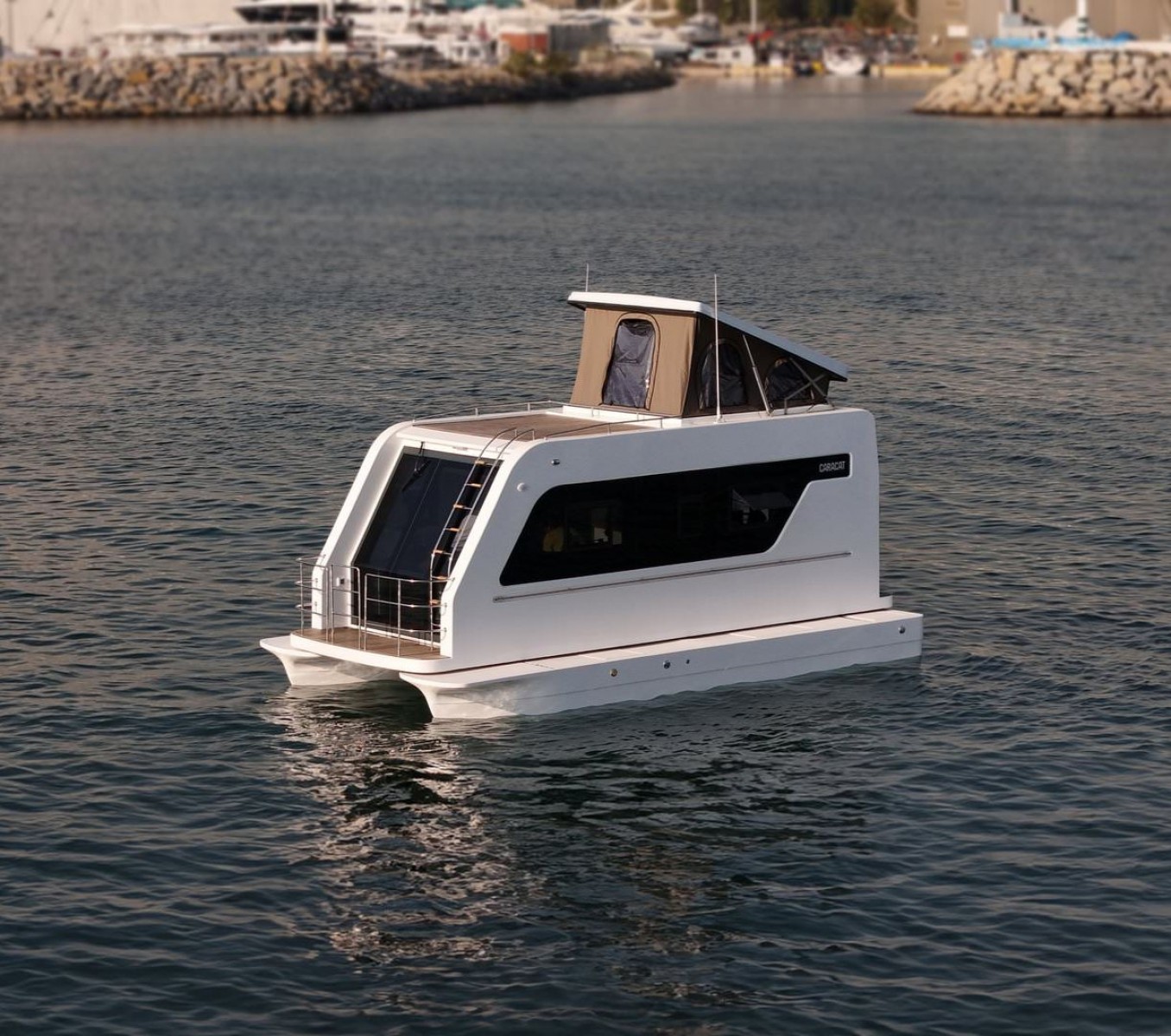 MT Yüzen Ev 4* MT Yüzen Ev 4*