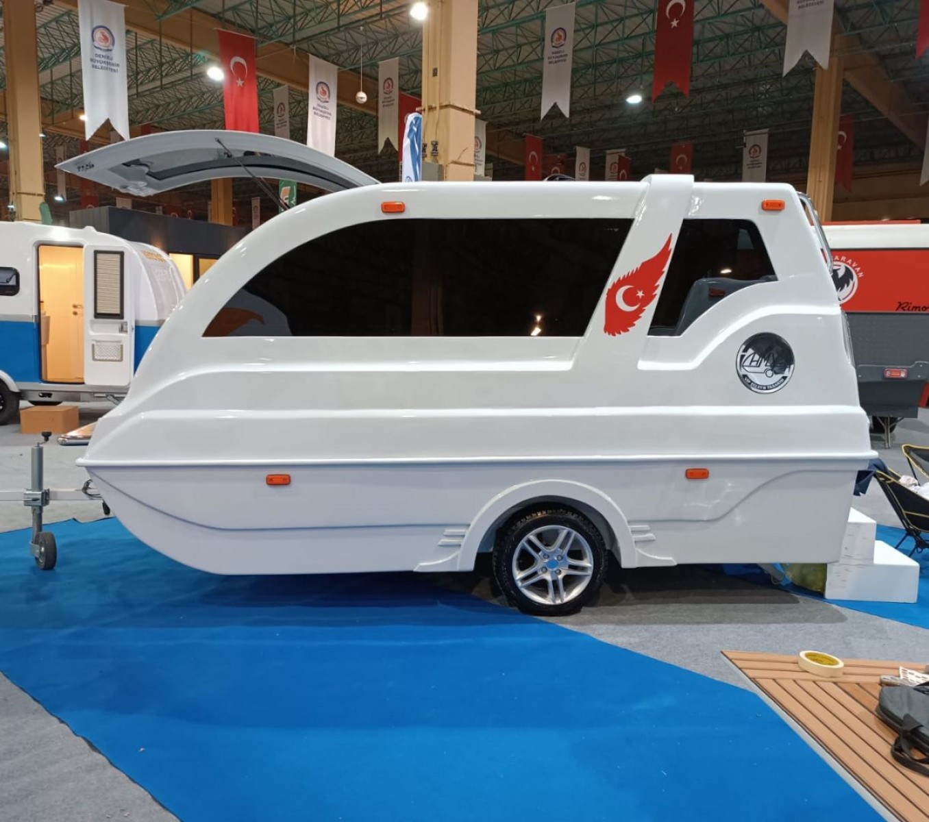 MT Yüzen Ev 5*