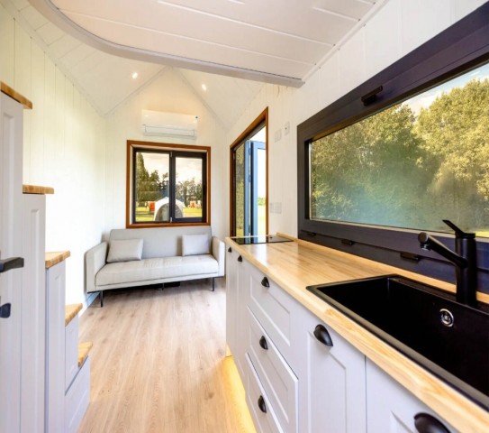 Muttiny Zuri Tiny House